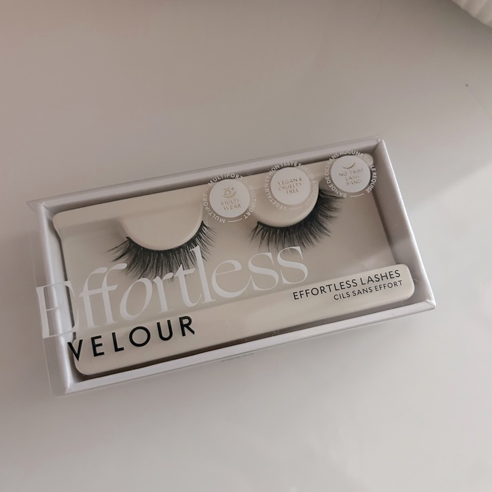 Velour Effortless Lashes NEW - Mini Me